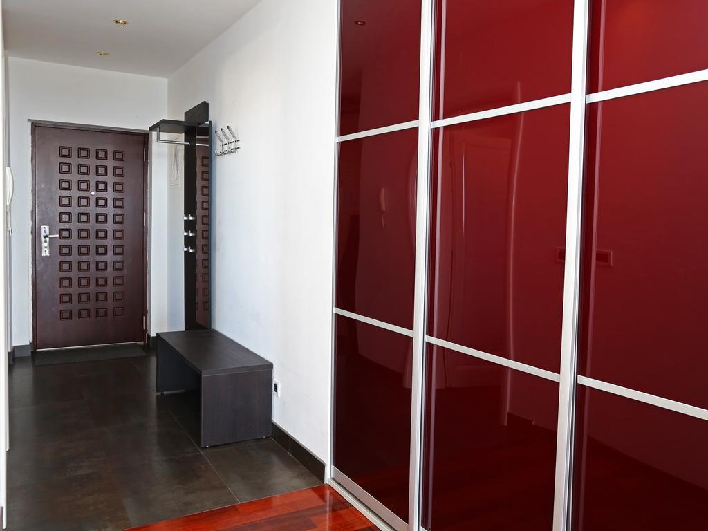 Lovely Apartment With Beautiful Pool Primošten Exterior foto